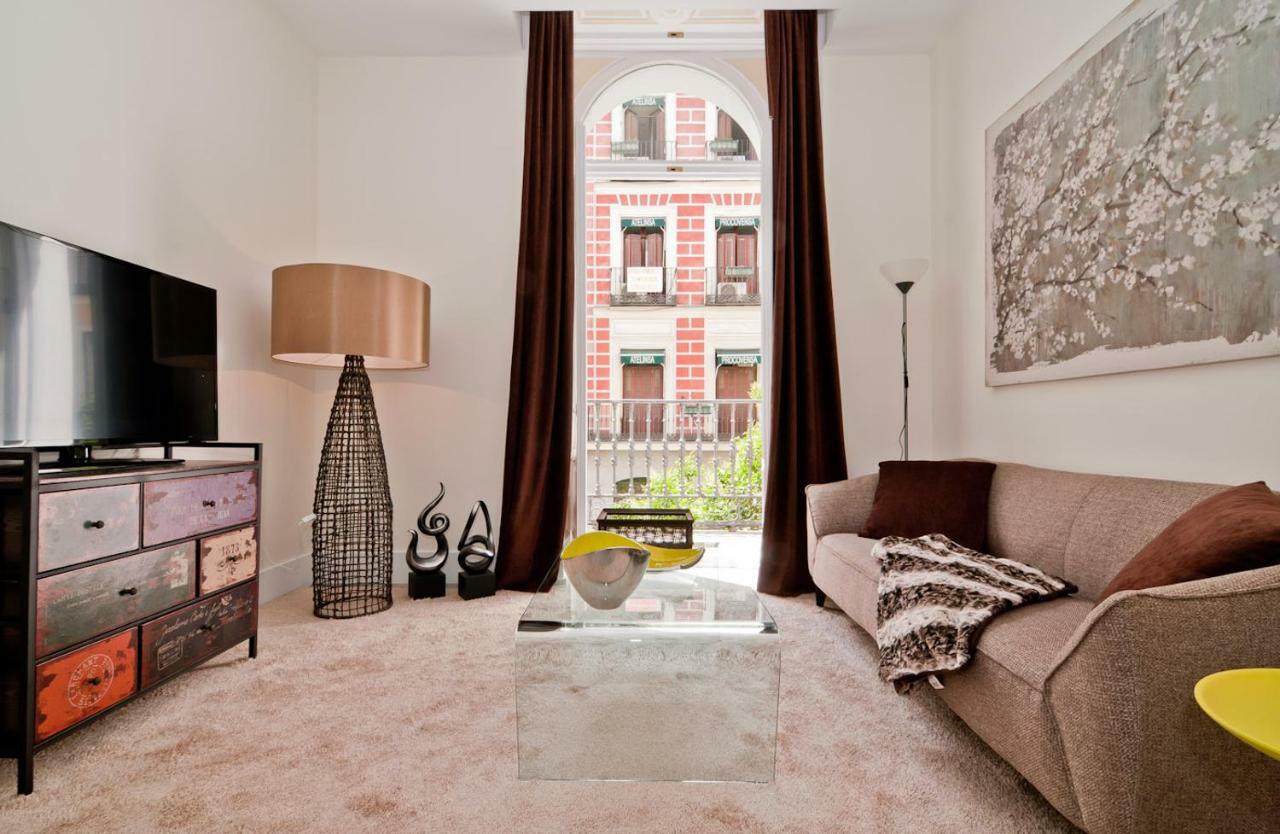 Appartamento Behap Madrid Puerta del Sol Esterno foto