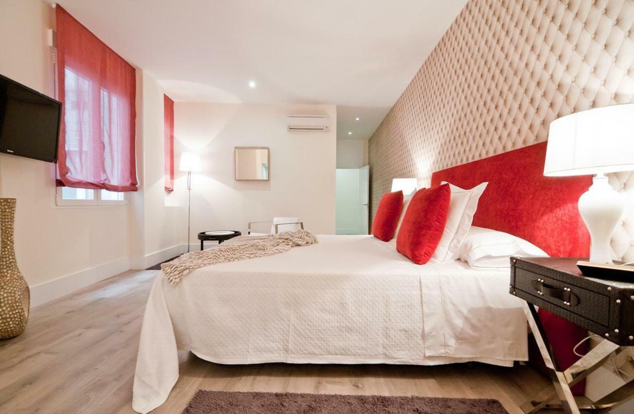 Appartamento Behap Madrid Puerta del Sol Esterno foto